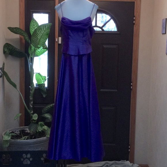 Evening cocktail gown / Bridesmaid dress - Picture 1 of 6